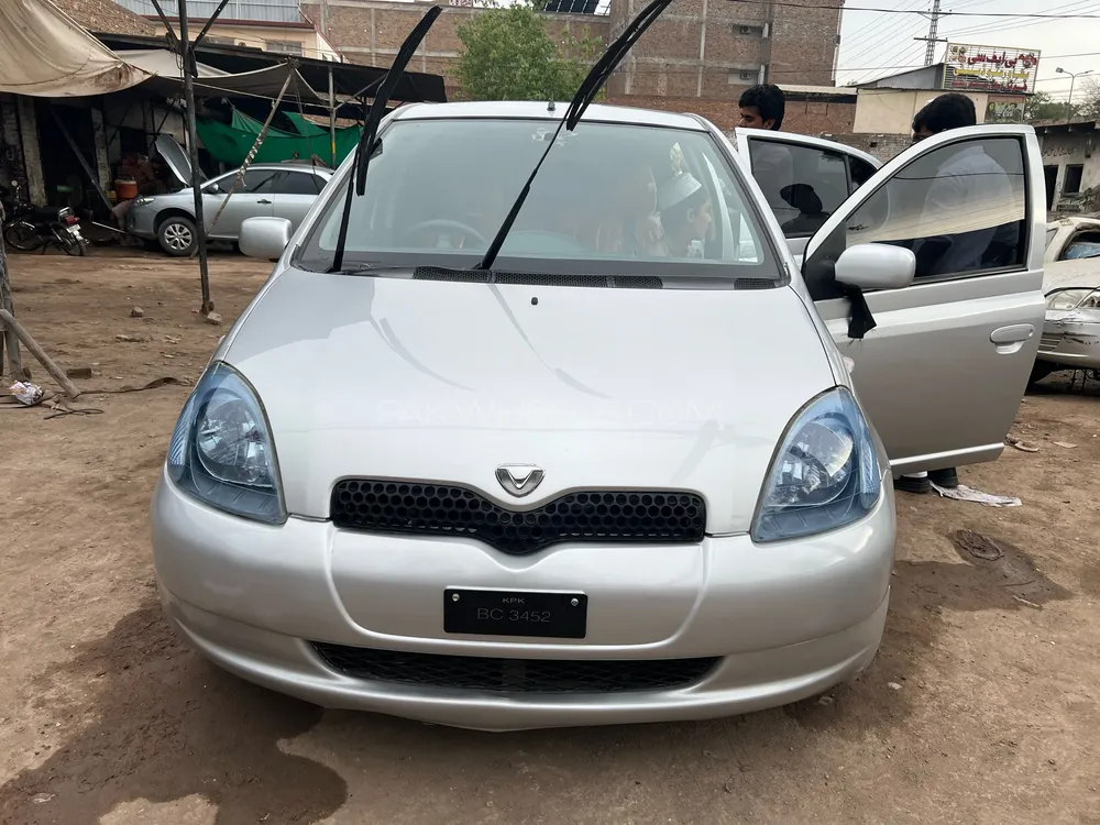 Toyota Vitz 1999 for Sale in Peshawar Image-1