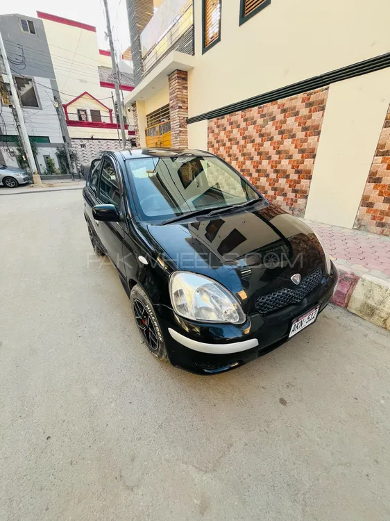 Toyota Vitz 2003 for Sale in Karachi Image-1