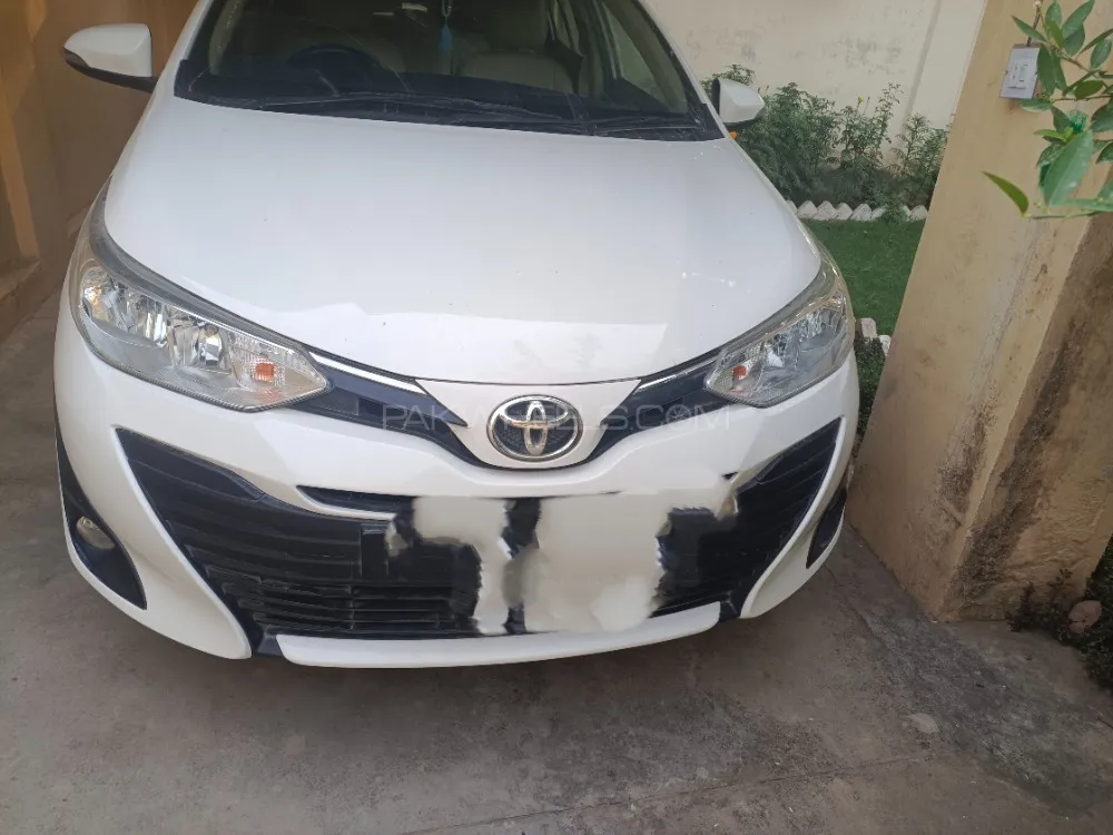 Toyota Yaris Sedan 2021 for Sale in Dera Ghazi Khan Image-1