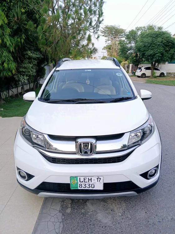 Honda BR-V 2017 for Sale in Lahore Image-1