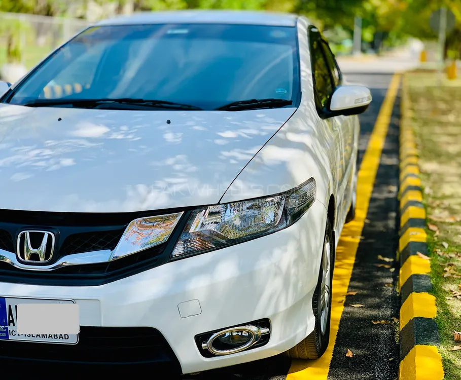 Honda City 2018 for Sale in Islamabad Image-1