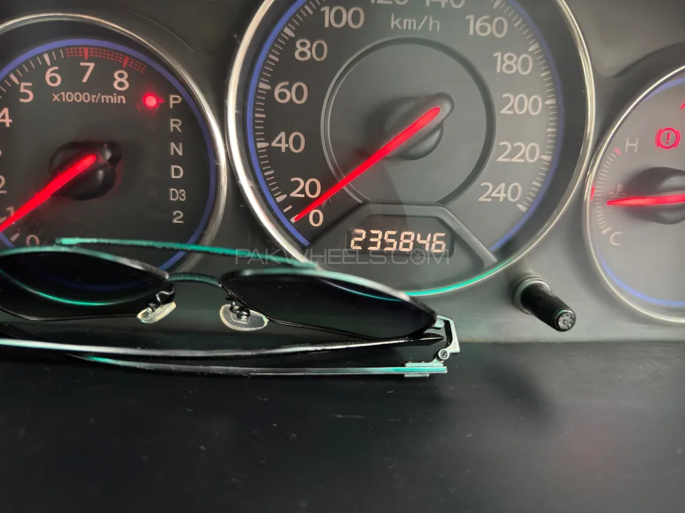 Honda Civic 2006 for Sale in Taxila Image-1