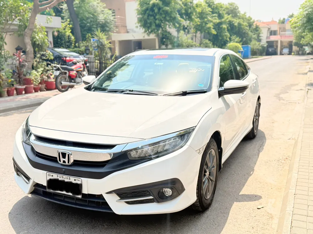 Honda Civic 2020 for Sale in Lahore Image-1