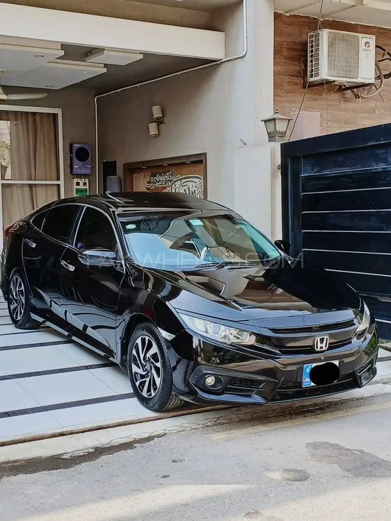 Honda Civic 2016 for Sale in Faisalabad Image-1