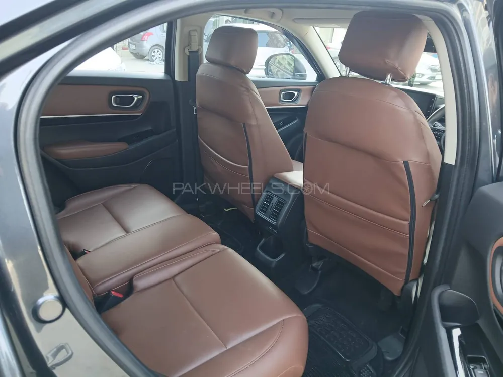 Honda HR-V 2023 for Sale in Karachi Honda HR-V 2023 for Sale in Karachi Image-9