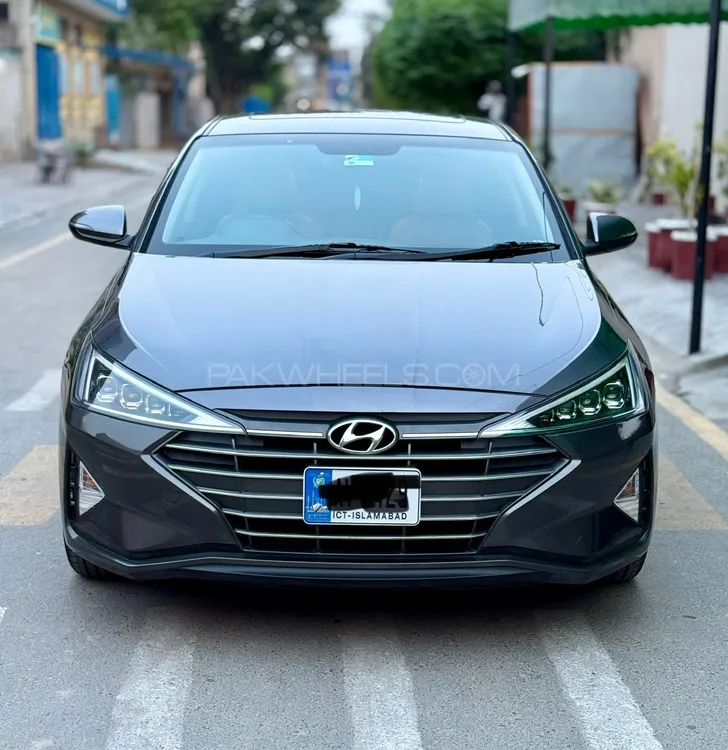 Hyundai Elantra 2021 for Sale in Faisalabad Image-1
