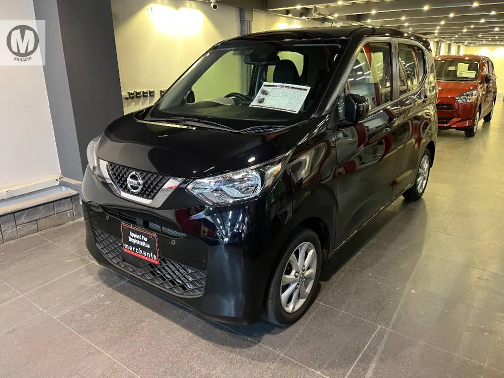 نسان ڈیز 2021 for Sale in کراچی Image-1