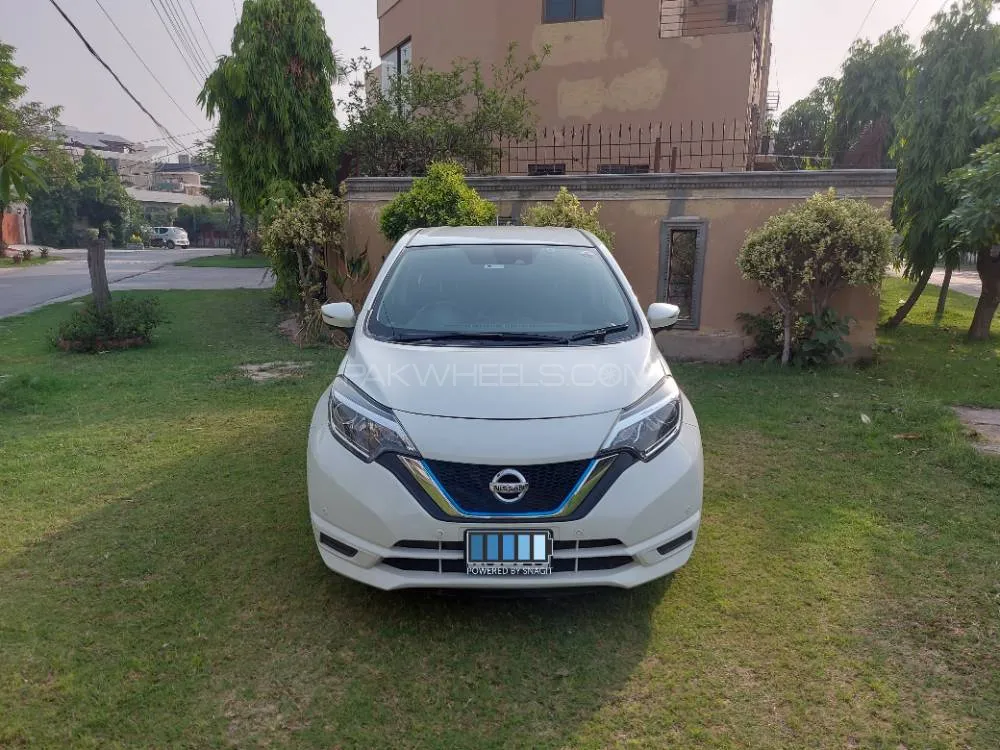 Nissan Note 2019 for Sale in Lahore Image-1