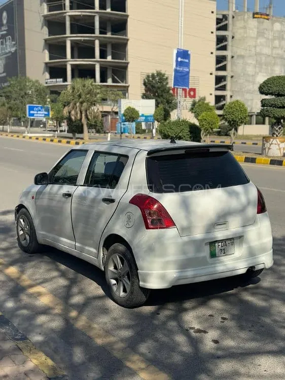 Suzuki Swift 2012 for Sale in Islamabad Image-1