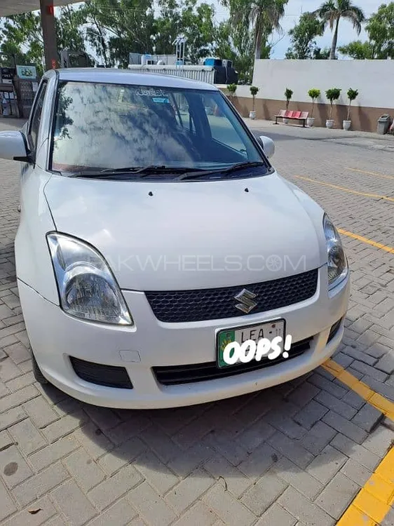 سوزوکی سوئفٹ 2011 for Sale in سیالکوٹ Image-1