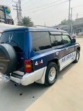 Mitsubishi Pajero Exceed 3.5 1995 for Sale