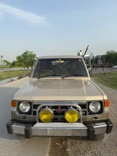 Mitsubishi Pajero Super Exceed 3.0 1990 for Sale