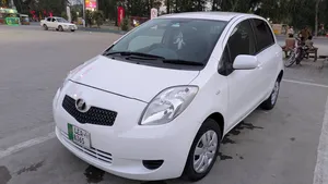 Toyota Vitz F 1.0 2005 for Sale
