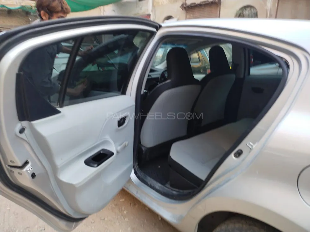 Toyota Aqua 2014 for Sale in Karachi Image-1