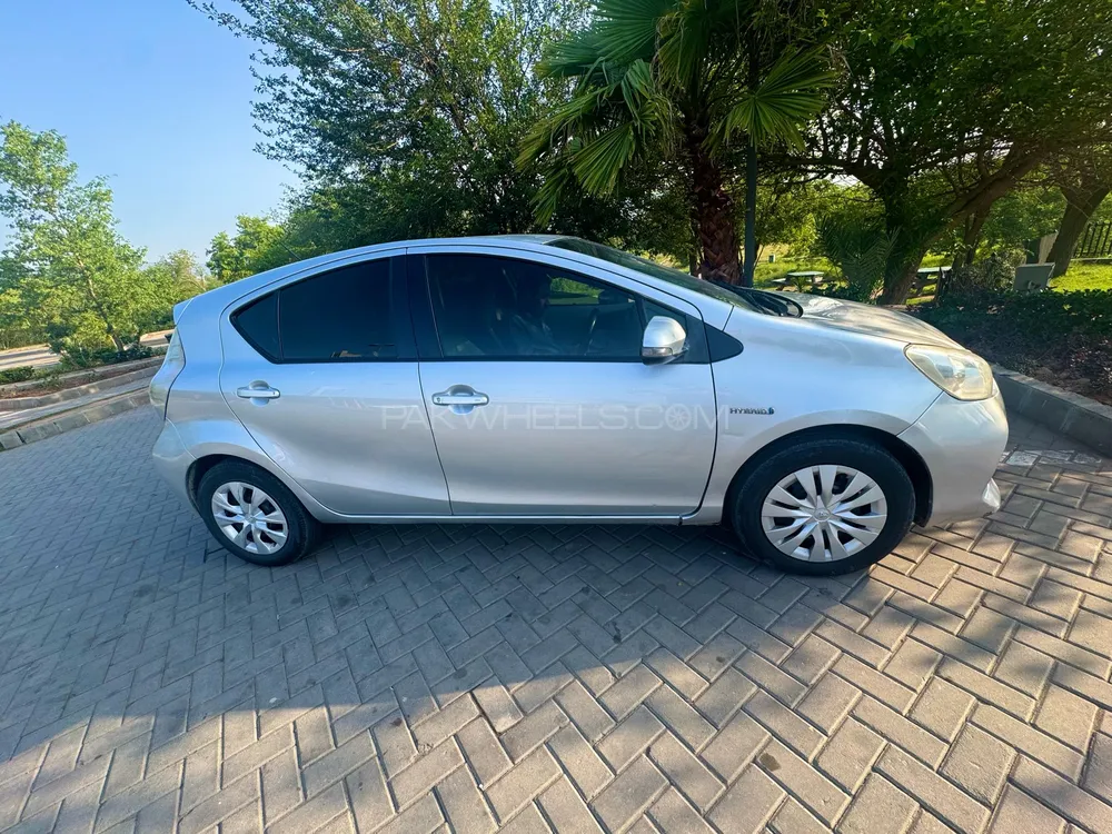 Toyota Aqua 2012 for Sale in Islamabad Image-1