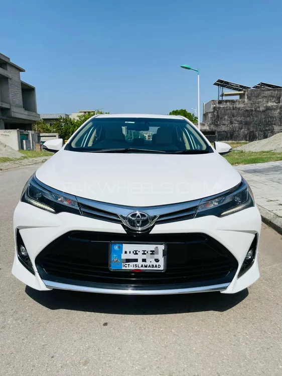 Toyota Corolla 2021 for Sale in Islamabad Image-1