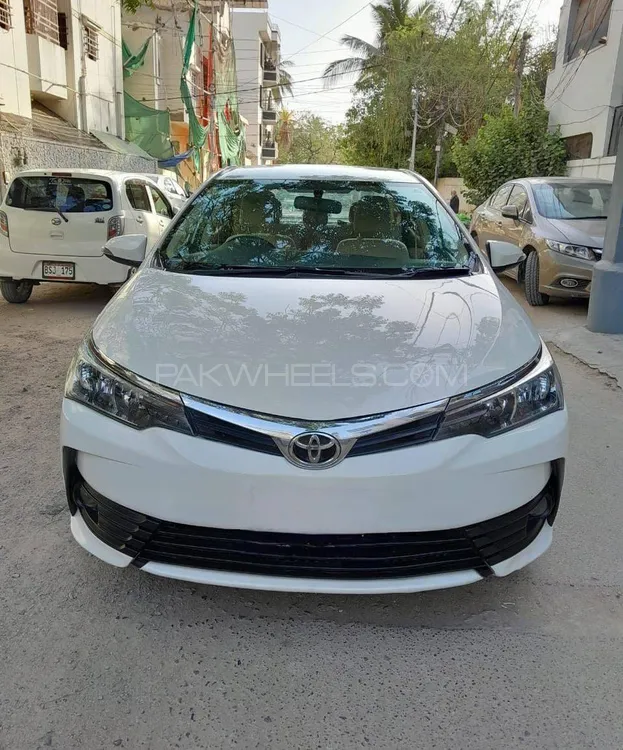 ٹویوٹا کرولا 2018 for Sale in صادق آباد Image-1