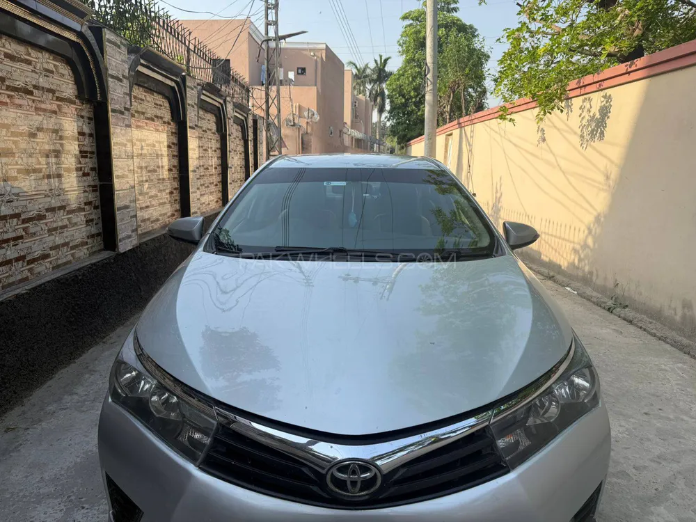 Toyota Corolla 2017 for Sale in Gujrat Image-1