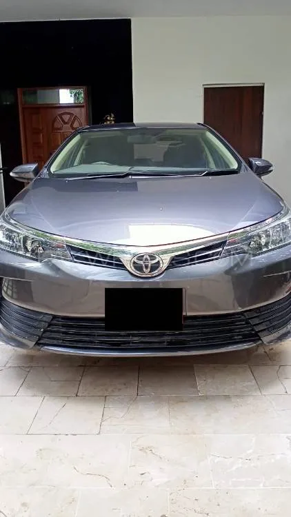 Toyota Corolla 2018 for Sale in Karachi Image-1