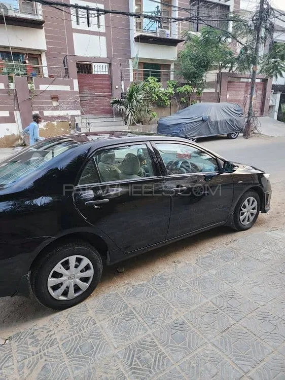 Toyota Corolla 2014 for Sale in Karachi Image-1