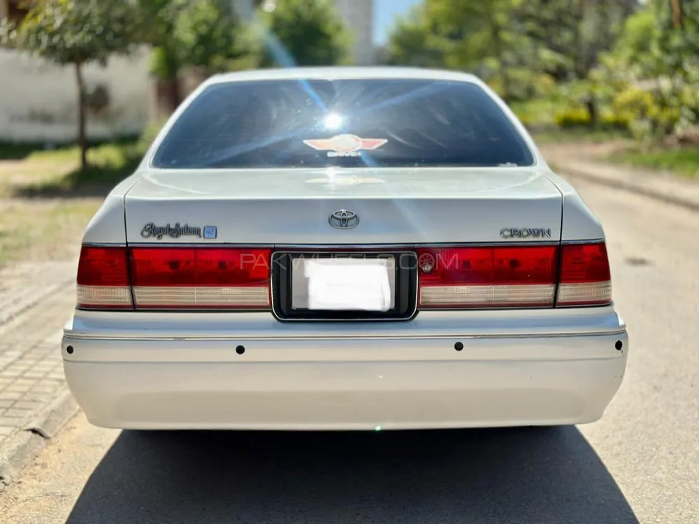 Toyota Crown 1996 for Sale in Islamabad Image-1
