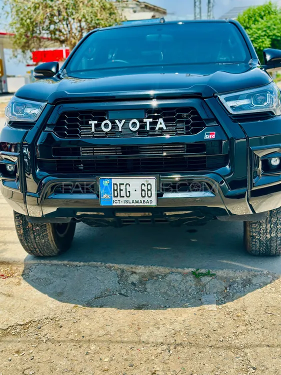 Toyota Hilux 2024 for Sale in Islamabad Image-1