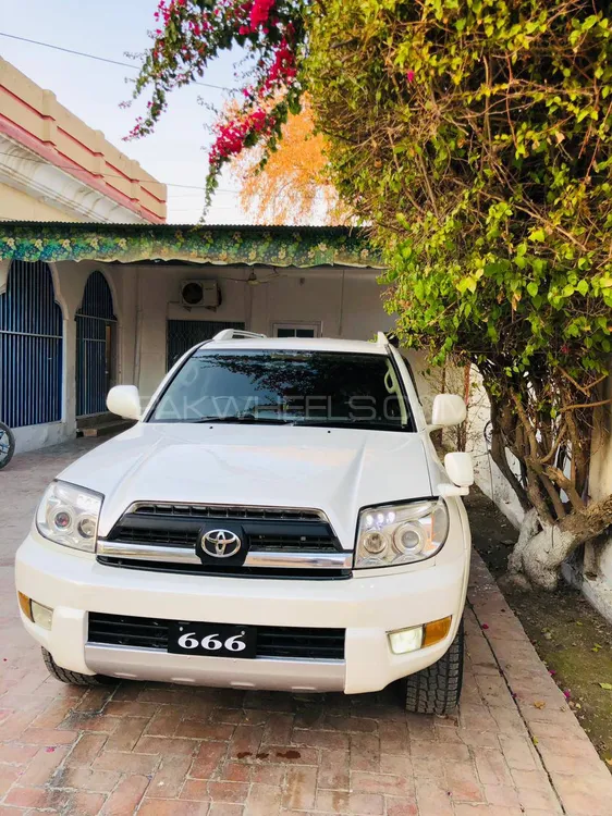 Toyota Surf 2004 for Sale in Peshawar Image-1