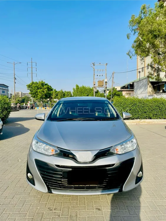 Toyota Yaris Sedan 2020 for Sale in Karachi Image-1