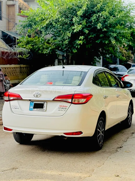 Toyota Yaris Sedan 2021 for Sale in Islamabad Image-1