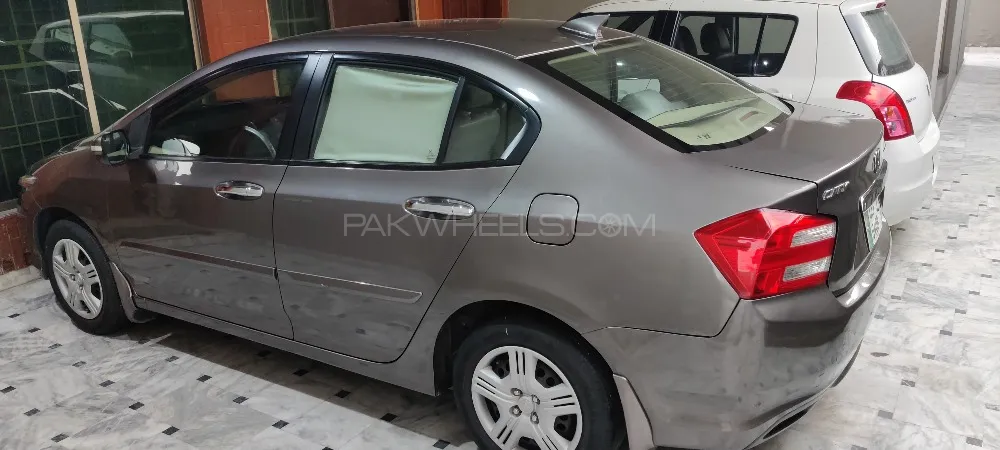 Honda City 2018 for Sale in Lahore Image-1