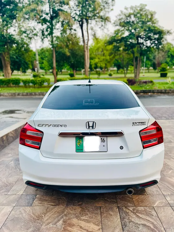 Honda City 2016 for Sale in Gujranwala Image-1