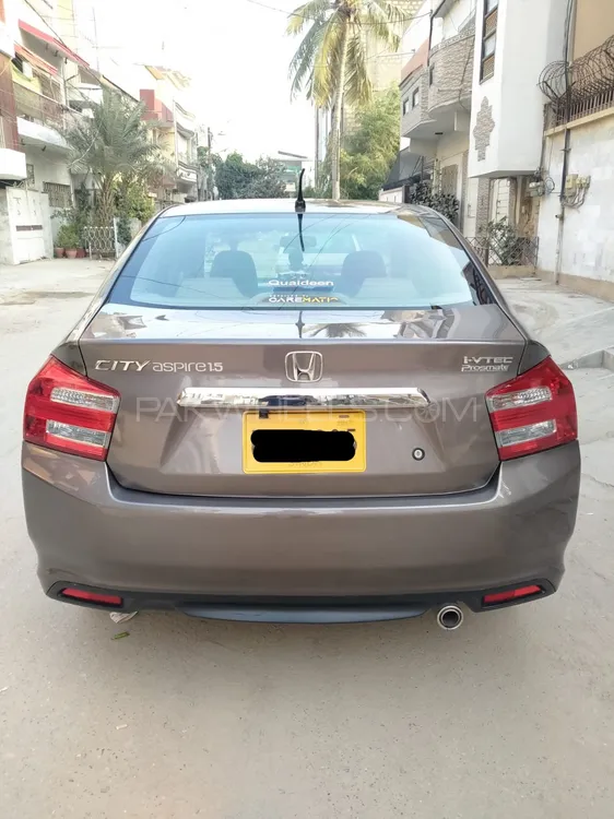 Honda City 2017 for Sale in Karachi Image-1