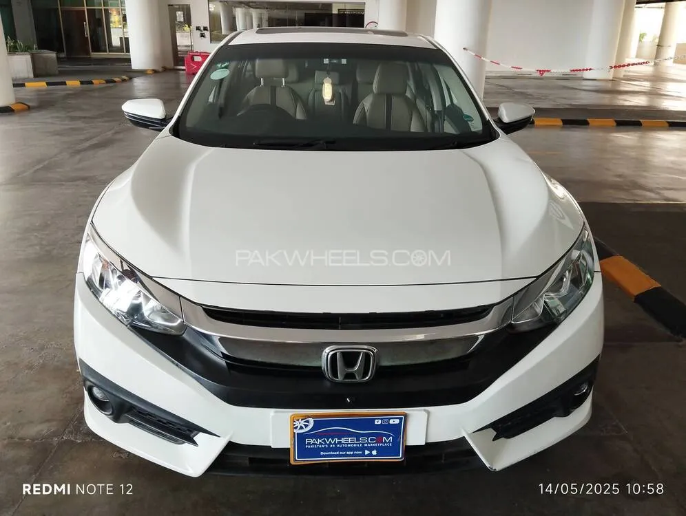 Honda Civic 2018 for Sale in Karachi Image-1