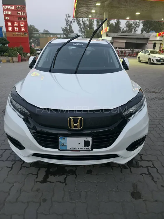 Honda Vezel 2019 for Sale in Islamabad Image-1