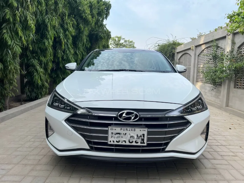 Hyundai Elantra 2021 for Sale in Multan Image-1