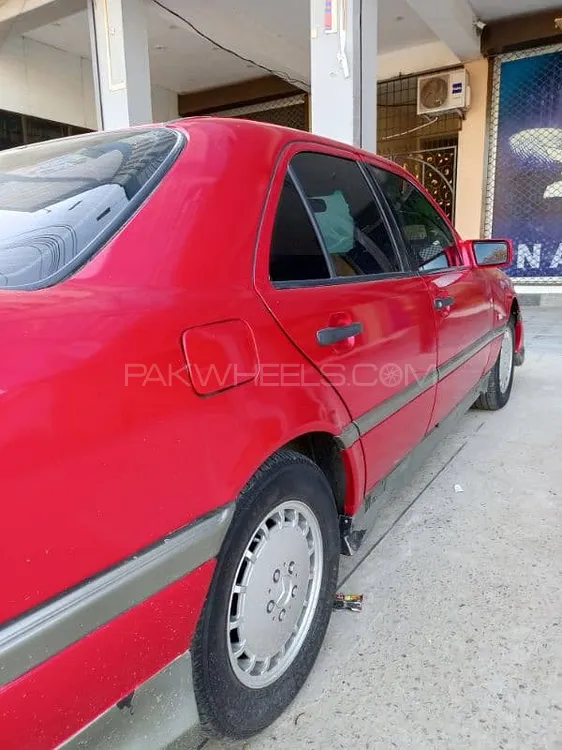 Mercedes Benz C Class 2006 for Sale in Gujrat Image-1