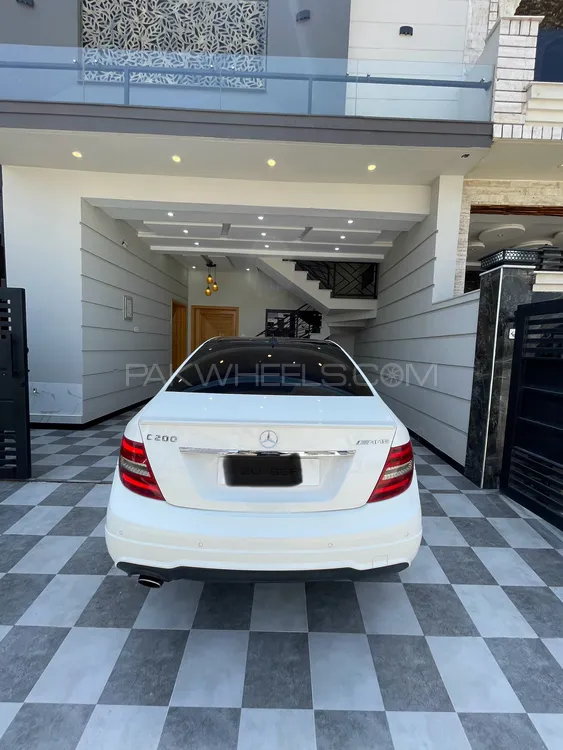Mercedes Benz C Class 2013 for Sale in Islamabad Image-1