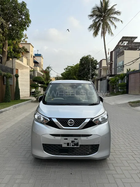 نسان ڈیز 2022 for Sale in کراچی Image-1