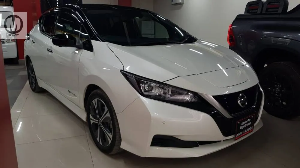 Nissan Leaf 2021 for Sale in Karachi Image-1