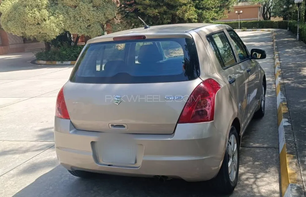 Suzuki Swift 2014 for Sale in Islamabad Image-1