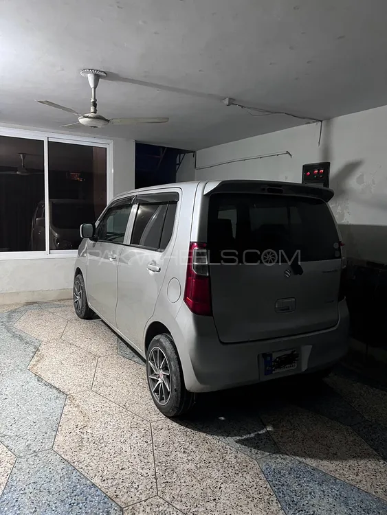 Suzuki Wagon R 2015 for Sale in Peshawar Image-1