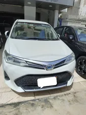 Toyota Corolla Axio Hybrid 1.5 2017 for Sale