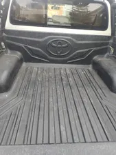 Toyota Hilux Revo V Automatic 3.0  2017 for Sale