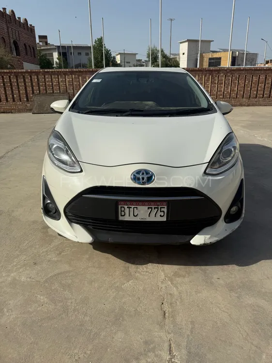 Toyota Aqua 2021 for Sale in Hyderabad Image-1