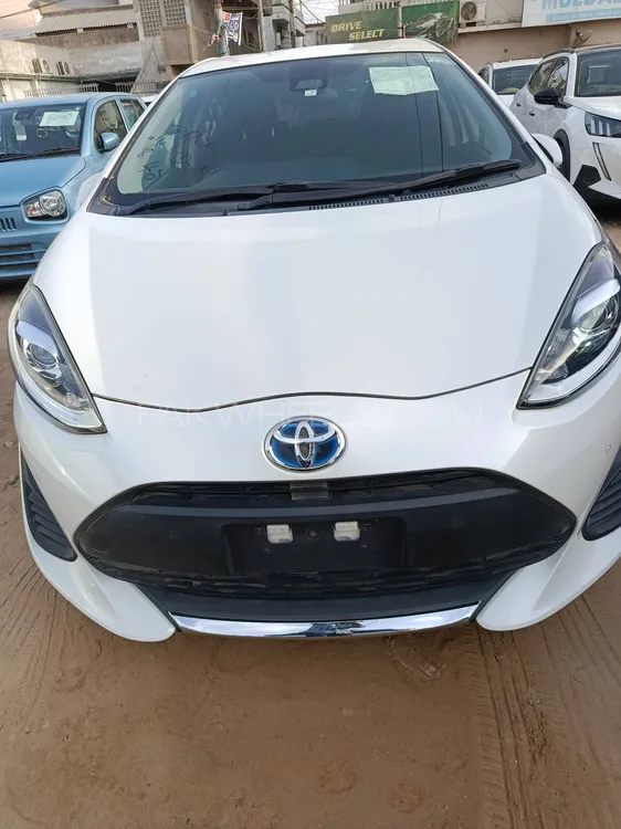Toyota Aqua 2020 for Sale in Karachi Image-1