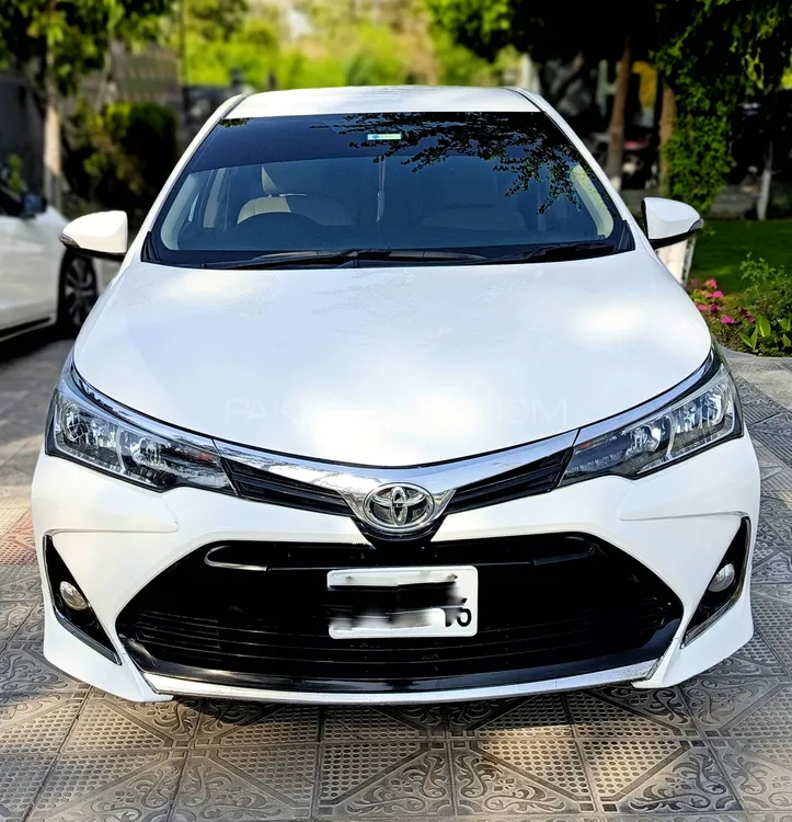 Toyota Corolla 2019 for Sale in Islamabad Image-1