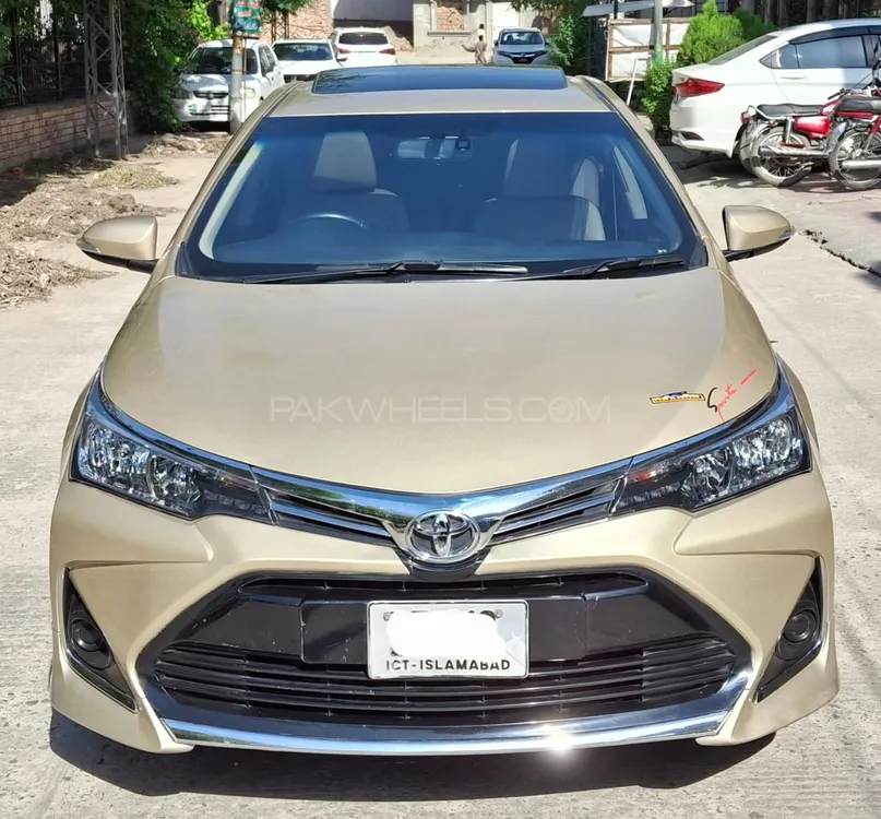 Toyota Corolla 2015 for Sale in Islamabad Image-1
