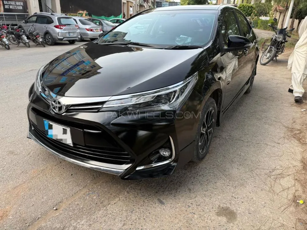 Toyota Corolla 2023 for Sale in Islamabad Image-1