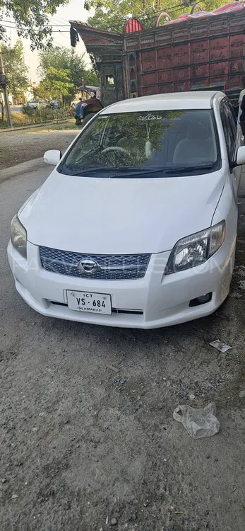 Toyota Corolla Axio 2007 for Sale in Mardan Image-1