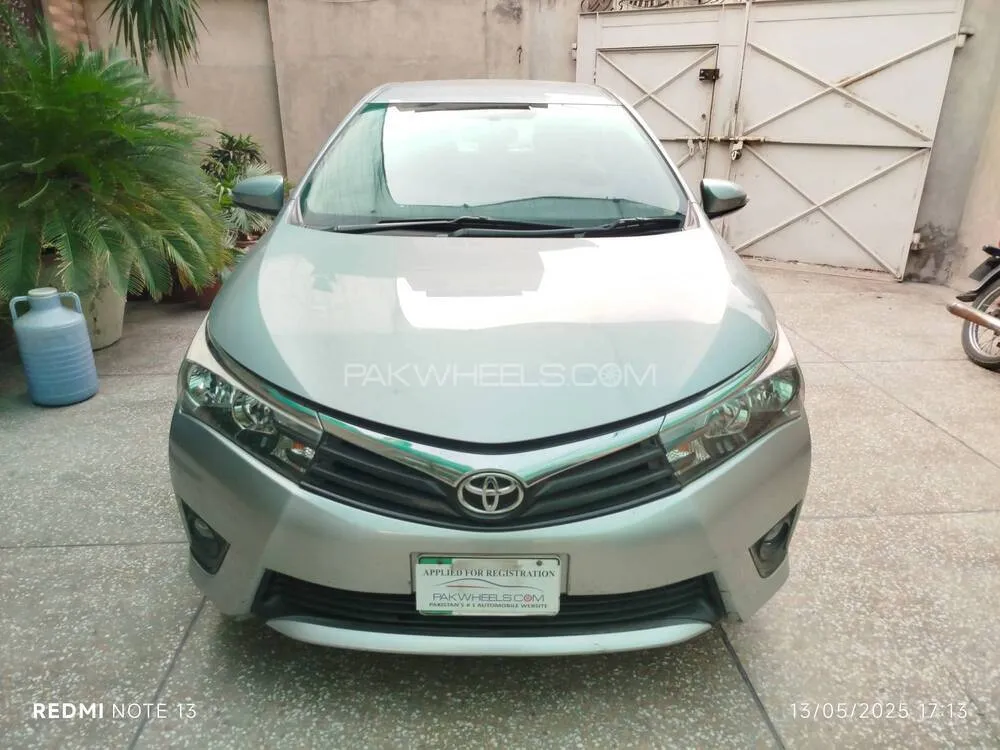 Toyota Corolla 2015 for Sale in Faisalabad Image-1